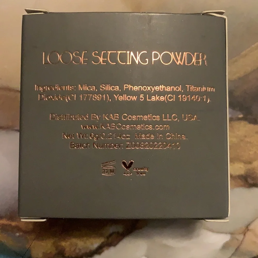 KAB Cosmetics NIB Translucent Loose Setting Powder